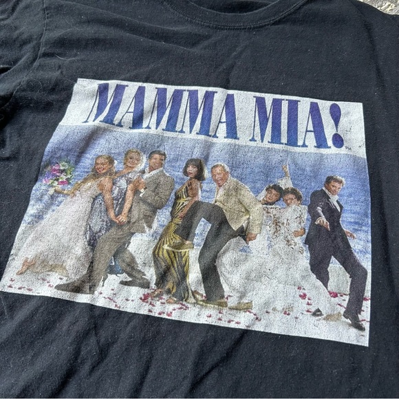 5/$20 mamma Mia t shirt size small - Picture 4 of 4